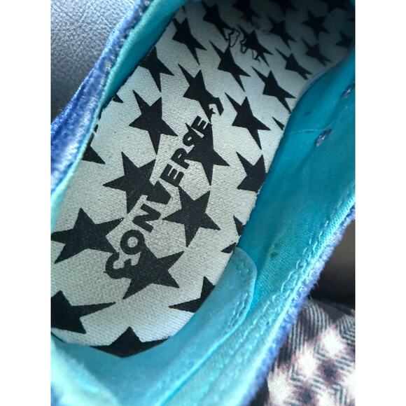 Blue Velvet Women's Sneakers - Picture 4 of 7